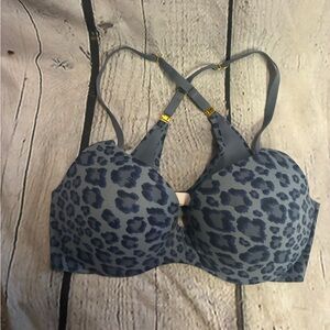 Victoria’s Secret Incredible Shape Push Up Bra Cross Back Gray Blue Leopard 32C‎